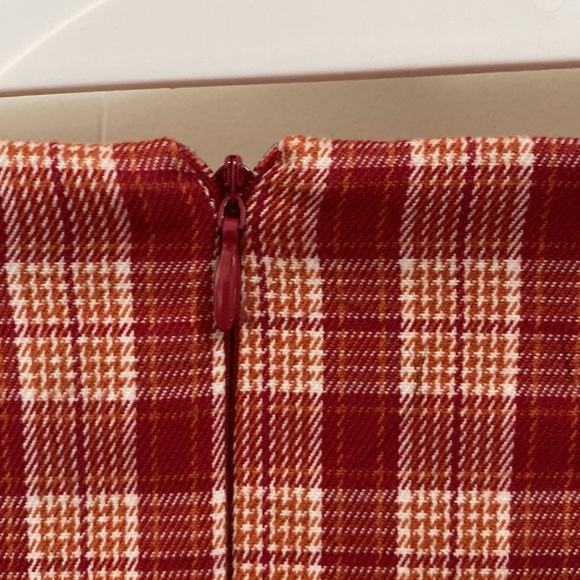 brandy melville skirt - Picture 3 of 5